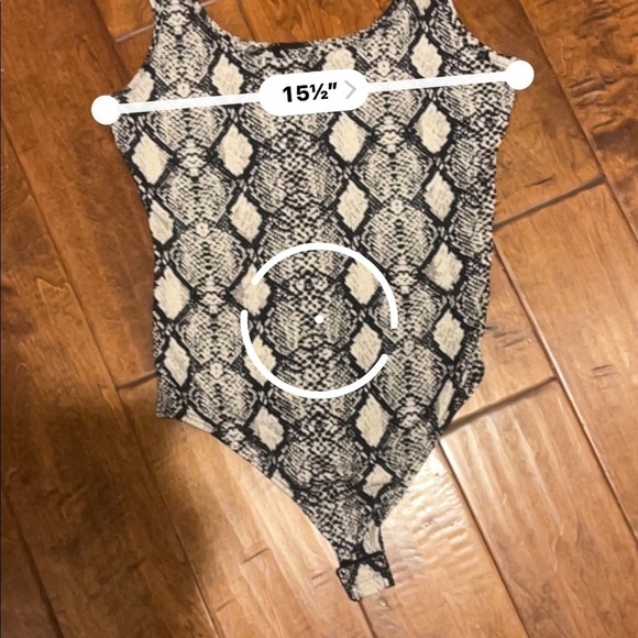 ANIMAL print bodysuit - Picture 3 of 6